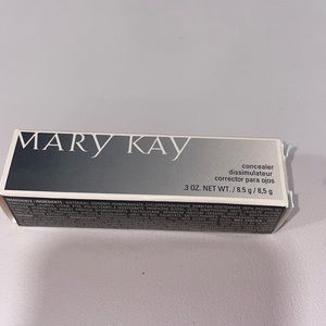 Mary Kay beige 1 concealer bream new still in original box
